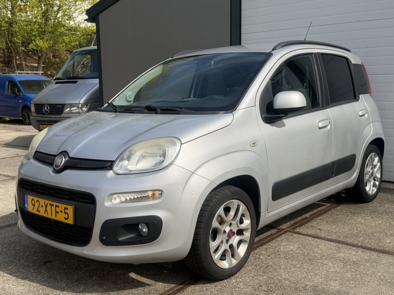 Fiat Panda - 0.9 TwinAir Lounge | Airco | Lm velgen | Bouwjaar 2012 - AutoWereld.nl