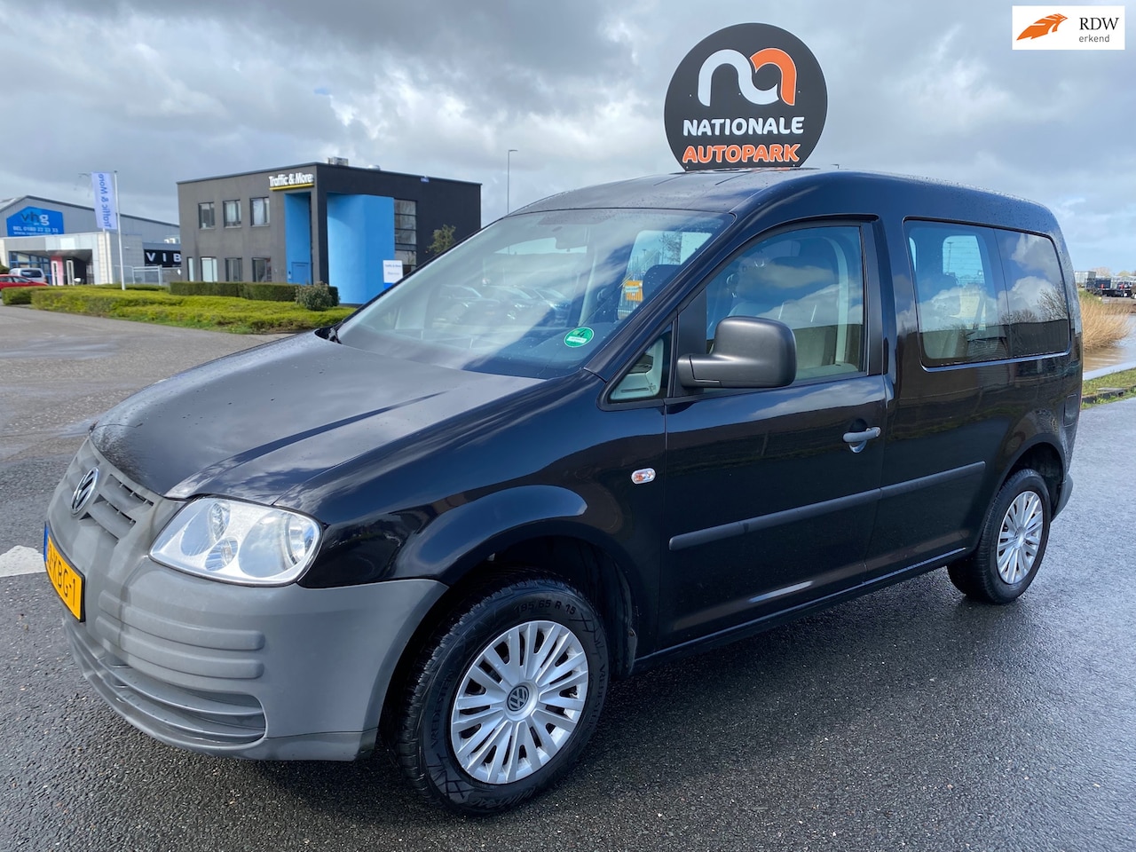 Volkswagen Caddy - 2009 * 1.9 TDI Trendline 5p. * KOMBI * PERSONENAUTO!! APK - AutoWereld.nl