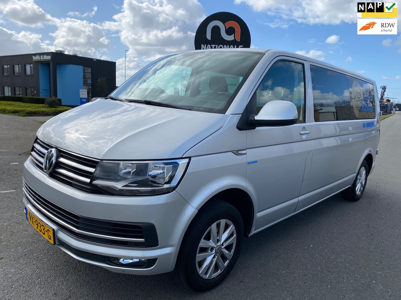 Volkswagen Transporter - * 2016 * 2.0 TDI L2H1 D.C Highline * AUTOMAAT * NAVI * EUR5 - AutoWereld.nl