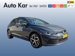 Volkswagen Golf - 1.5 TSI 6-versn. Schuifdak Metallic lak Climatronic Bluetooth Apple carplay