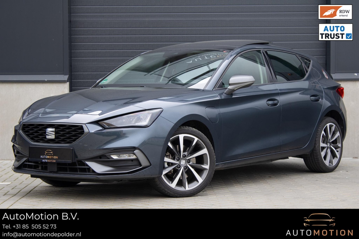 SEAT Leon - 1.4 TSI eHybrid PHEV FR PANO STOELVERWARMING SFEERVERLICHTING - AutoWereld.nl