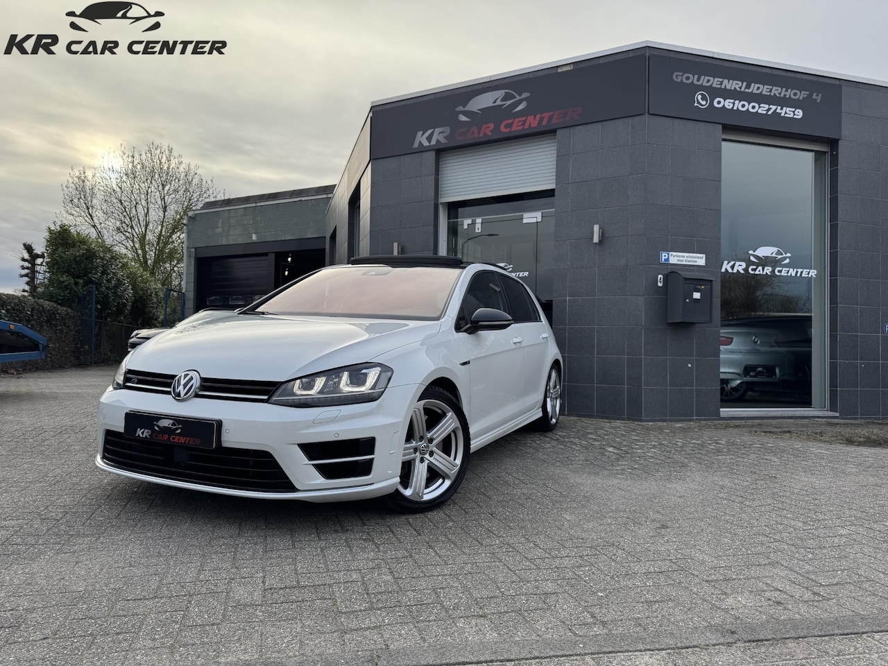 Volkswagen Golf - 2.0 TSI R 4Motion PANO-KEYLESS-LEDER-ACC-DCC - AutoWereld.nl