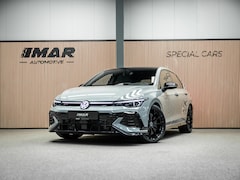 Volkswagen Golf - 2.0 TSI GTI Clubsport | Akrapovic | Head-Up | Stuurverwarming | Pano |