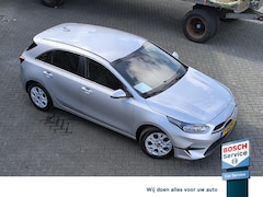 Kia Cee'd - Ceed 1.0 T-GDi DynamicLine Carplay, Grote Navi, Camera, All season banden, climate en adat