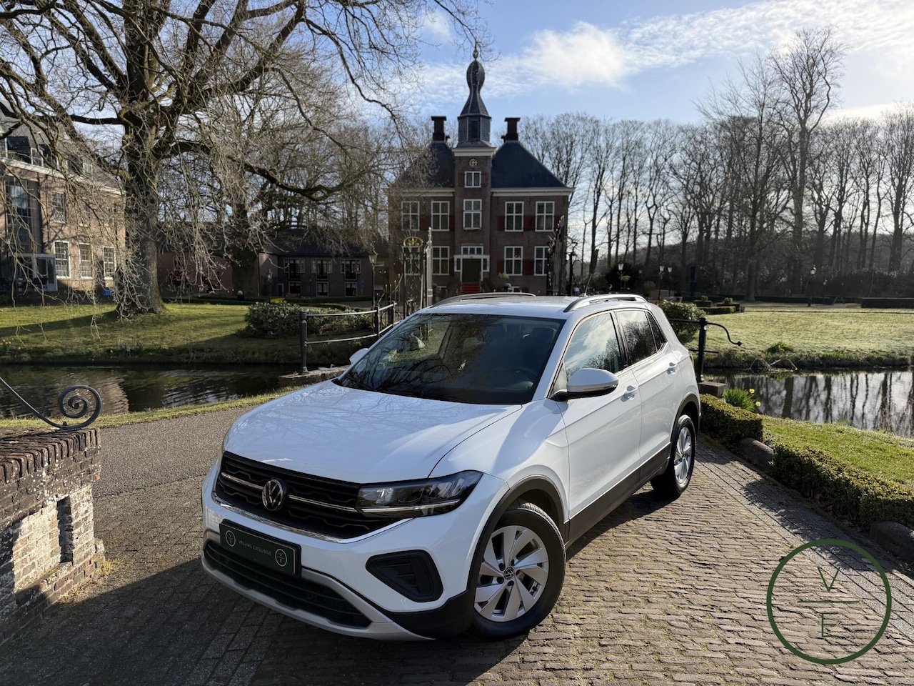 Volkswagen T-Cross - 1.0 TSI Life Edition | Clima | Adaptive Cruise Virtual Dashboard | - AutoWereld.nl