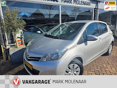 Toyota Yaris - 1.0 VVT-i Aspiration, camera, navi, bluetooth