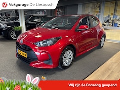 Toyota Yaris - 1.5 Hybrid Active / automaat / Navigatie / camera / cruise-control