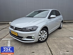 Volkswagen Polo - 1.0 TSI Comfortline Clima / Cruis / App Connect