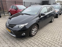 Toyota Auris - 1.8 Hybrid Lease+