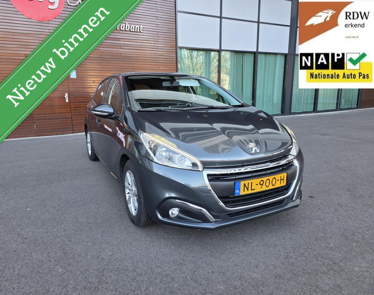 Peugeot 208 - 1.2 PT FACELIFT 2016 Airco/Cruise/NAVI/APK4-27 - AutoWereld.nl