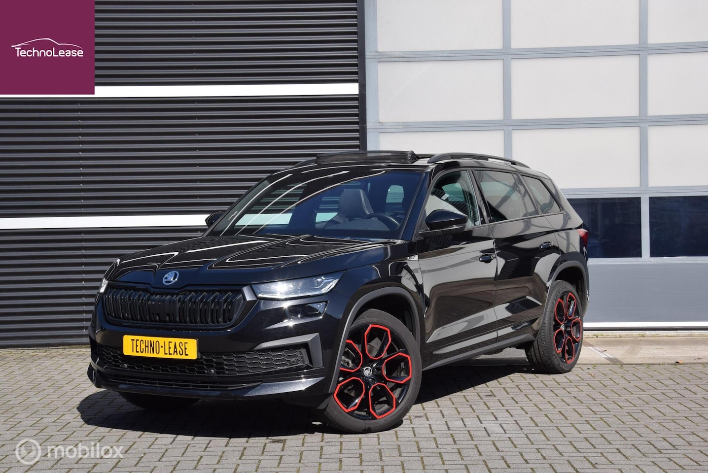 Skoda Kodiaq - 1.5 TSI Sportline Business Xtreme 20 'inch' Panorama dak - AutoWereld.nl