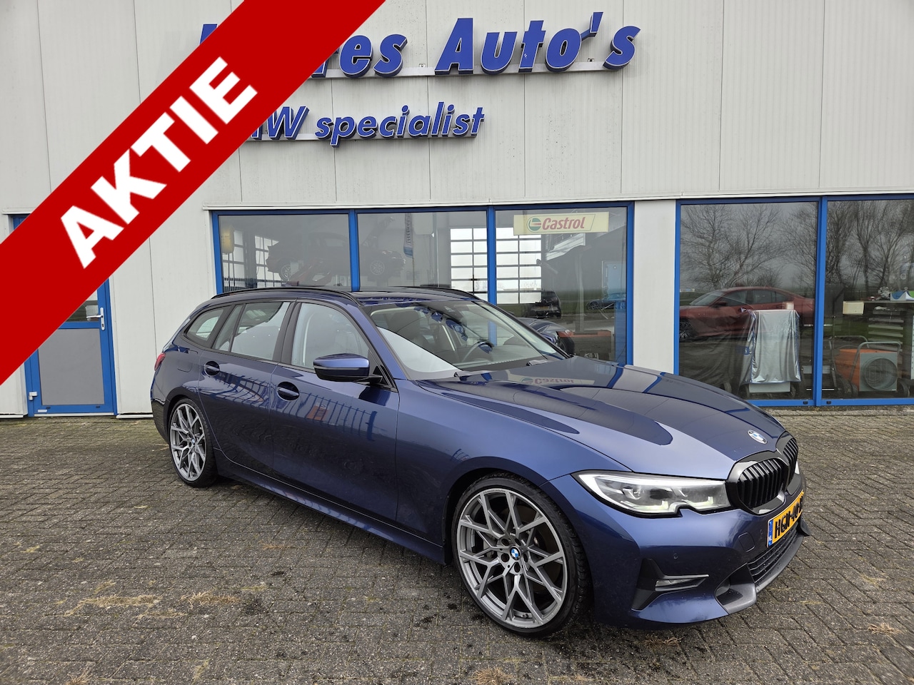BMW 3-serie Touring - 330i High Executive / 20" 795M / Panodak / LED / DAB / HIFI / Bomvol - AutoWereld.nl