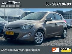 Hyundai i20 - 1.2i i-Vision/AIRCO/NW APK/1E EIGENAAR