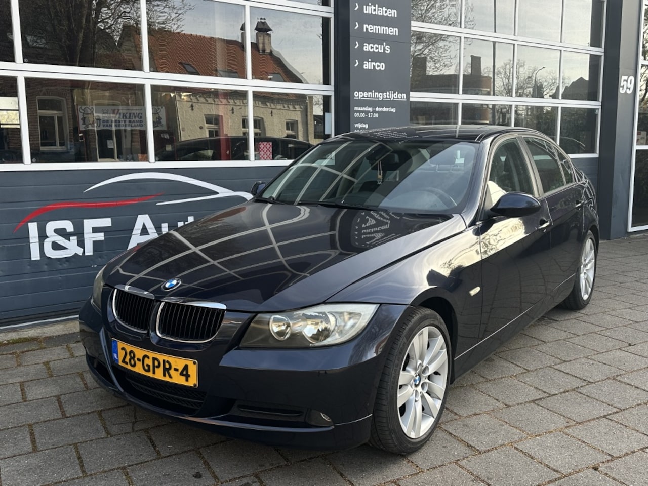 BMW 3-serie - 316i Business Line NAP - AutoWereld.nl