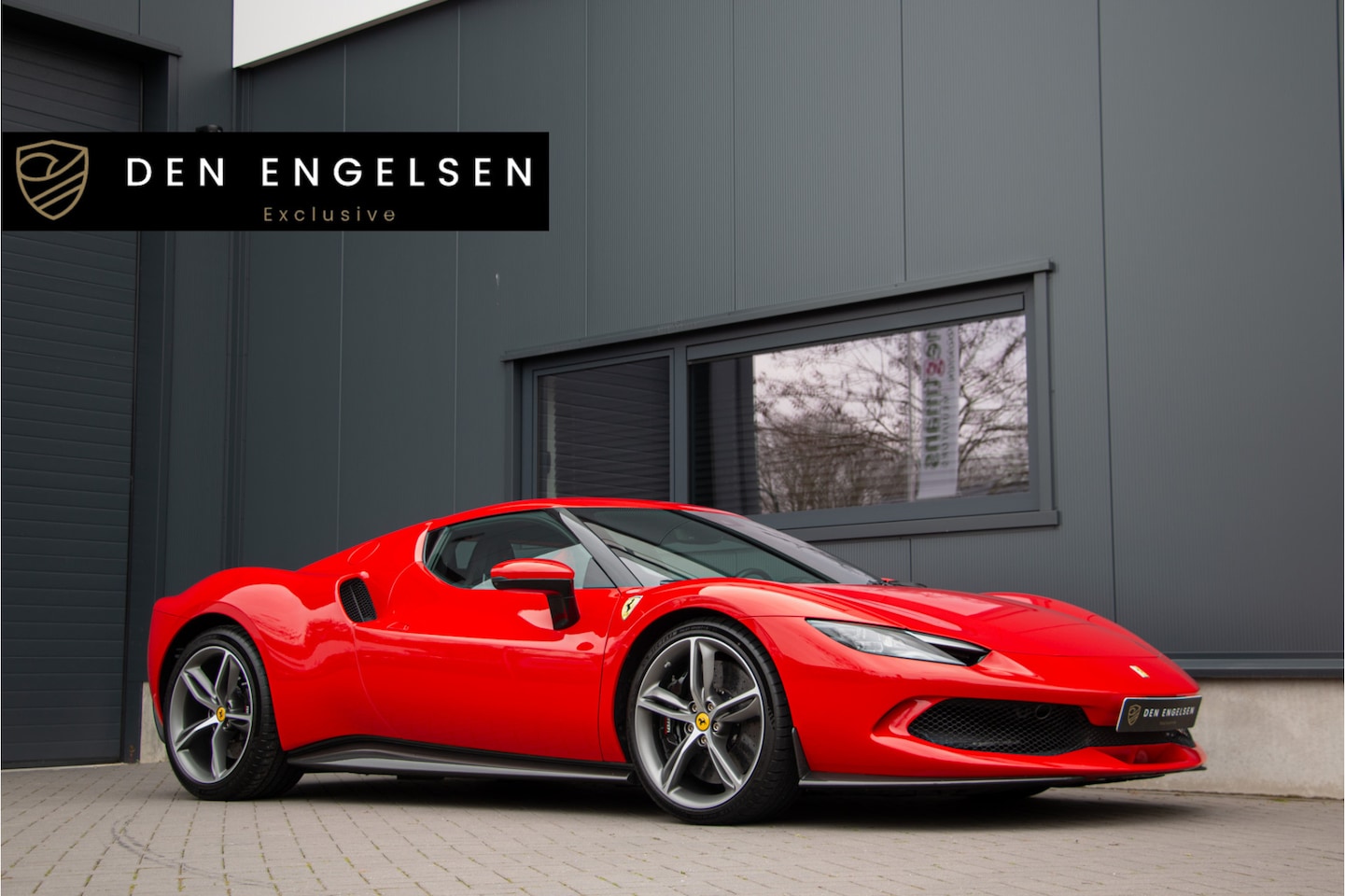 Ferrari 296 GTB - 3.0 V6 Rosso Corsa | Lift | JBL | Ceramic | Passenger Display | Head Up | Carbon | Dealer - AutoWereld.nl