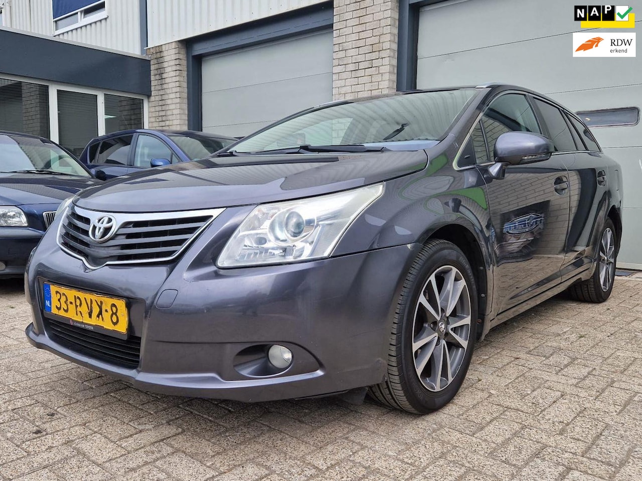 Toyota Avensis Wagon - 1.6 VVTi Business EXPORT FULL OPTIONS - AutoWereld.nl