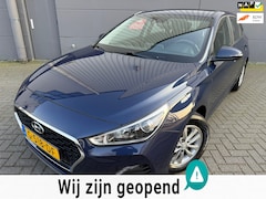 Hyundai i30 - 1.0 T-GDI Comfort*CAMERA*CRUISE*NAVI*ELKT-RAAM*NEW APK