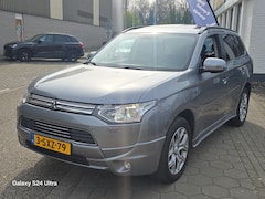 Mitsubishi Outlander - 2.0 PHEV instyle2E eigenaar/dealer onderhoud*nap*apk*airco*navi*trekhaak*zeer nette auto*i