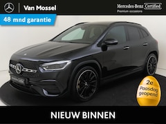 Mercedes-Benz GLA-Klasse - 200 AMG Line / Panoramadak/ 20 inch/ Night/ Sfeerverlichting