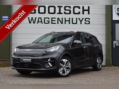 Kia e-Niro - DynamicPlusLine 64 kWh 100% SOH | Schuifdak | 3-Fase | Stoel/Stuurverwarming |