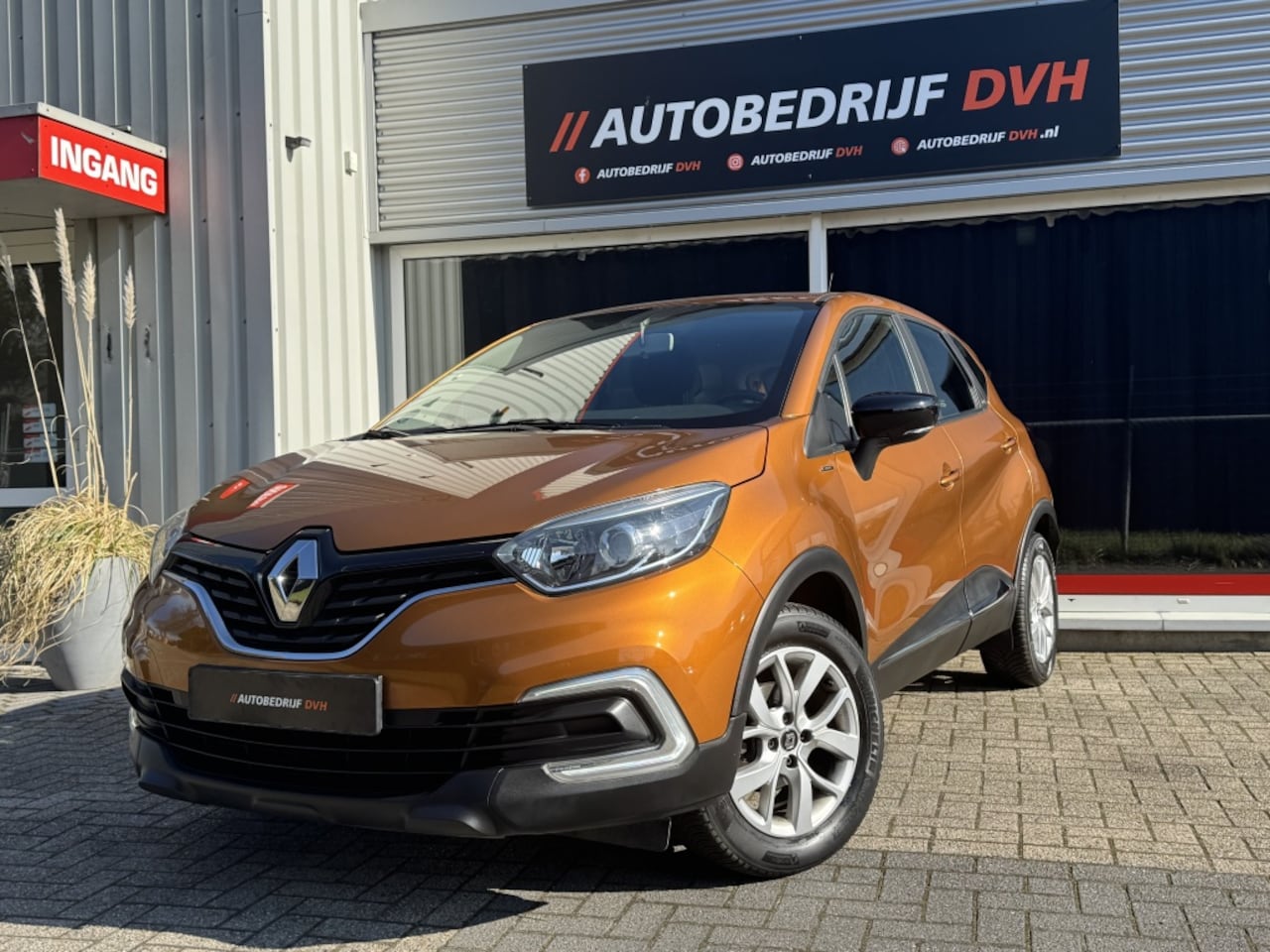 Renault Captur - 0.9 TCe Limited | 1e EIGENAAR | STOELVERW. | CRUISE | - AutoWereld.nl