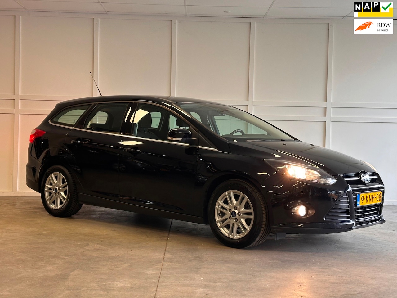 Ford Focus Wagon - Titanium / Navi / 125PK / Cruise / Ecoboost - AutoWereld.nl