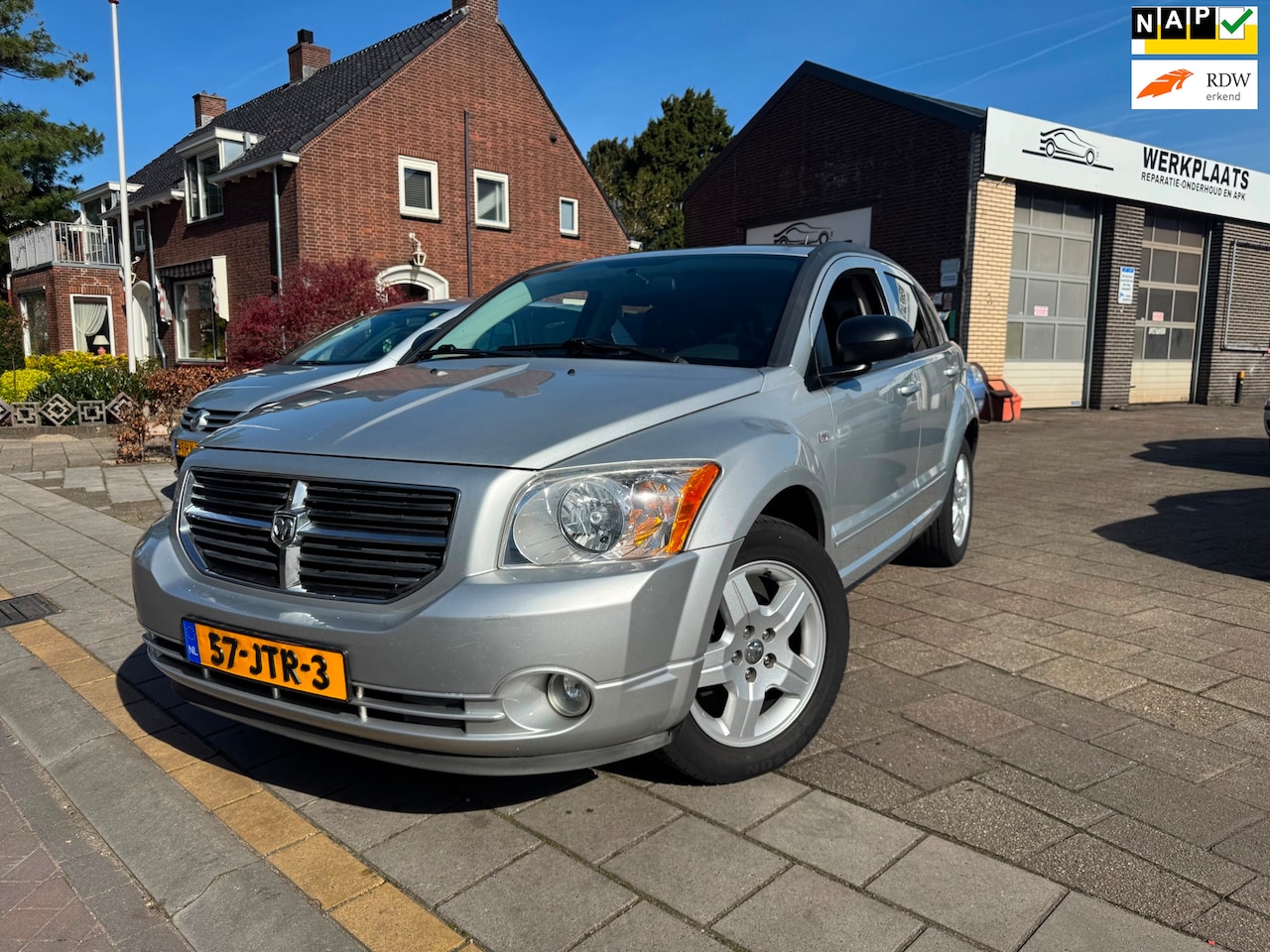 Dodge Caliber - 2.0 SE AUTOMAAT/CRUISE CONTROLE/AIRCO/CAMERA - AutoWereld.nl