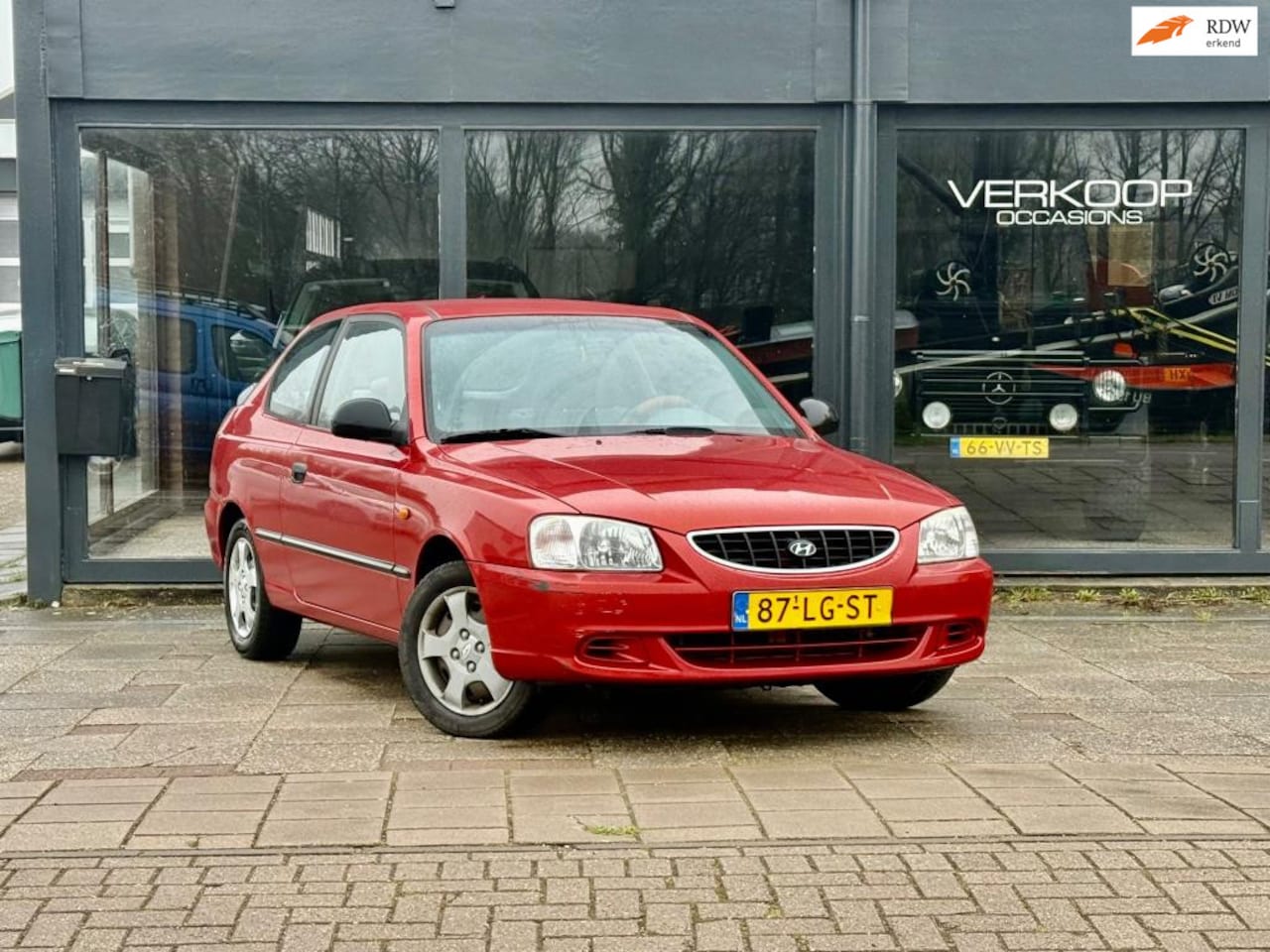 Hyundai Accent - 1.5i LS APK tot Feb 2027 AUTOMAAT - AutoWereld.nl