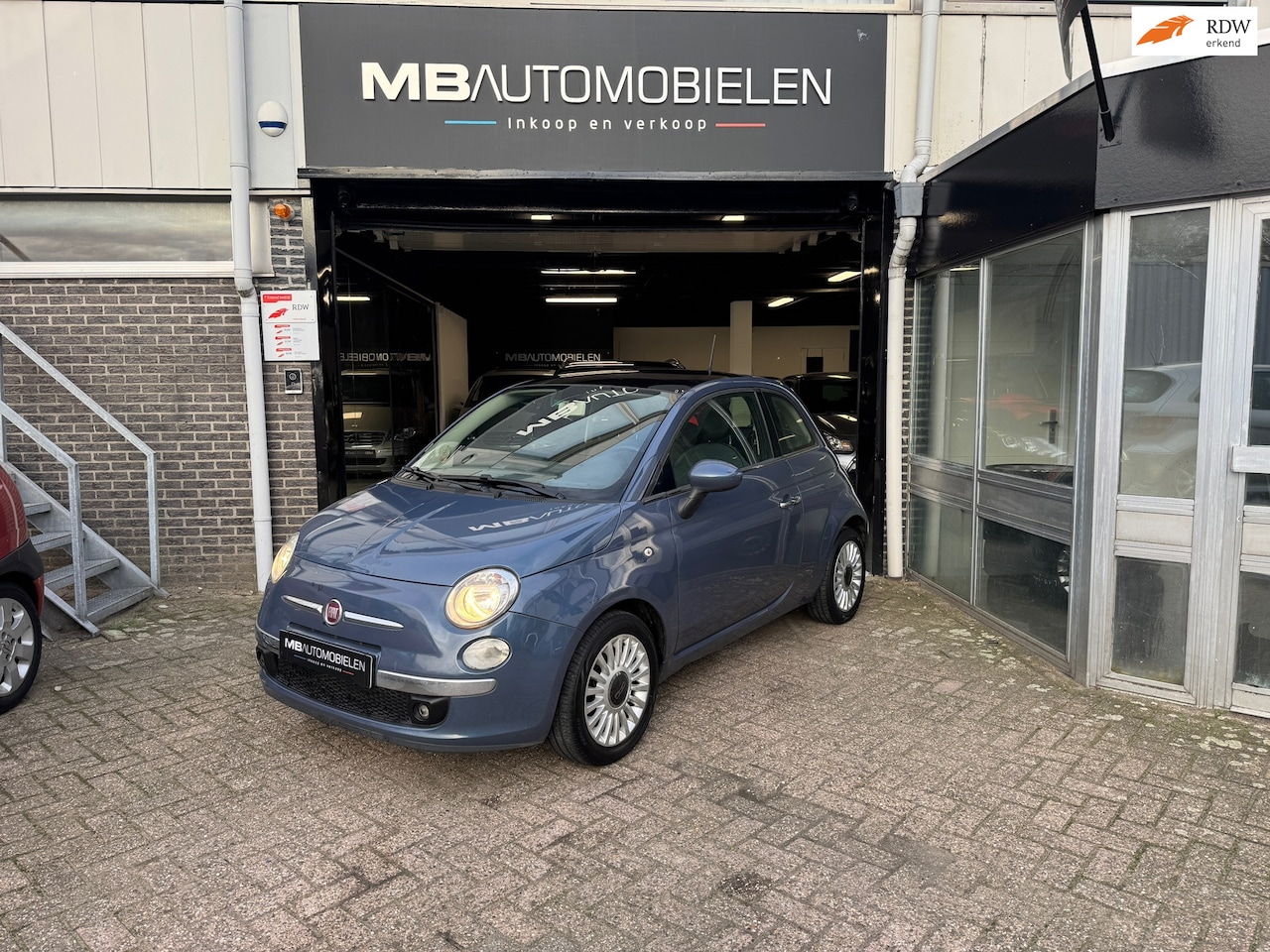 Fiat 500 - 1.2 Lounge/Panorama dak/ Airco/Stoelverwarming/APK!! - AutoWereld.nl