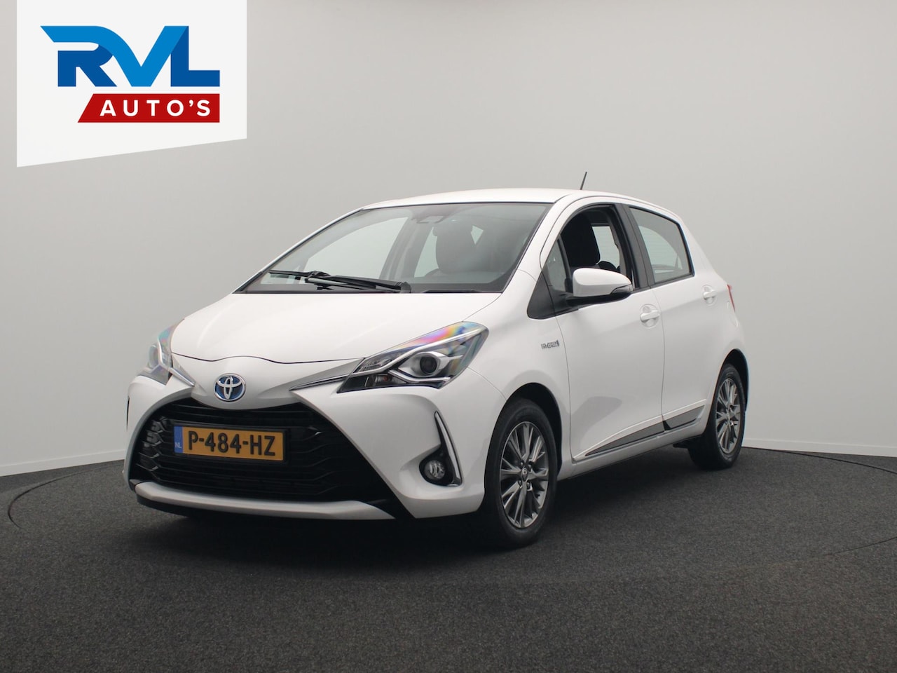 Toyota Yaris - 1.5 Hybrid Aspiration Navigatie Camera Cruise-control Climate-control - AutoWereld.nl