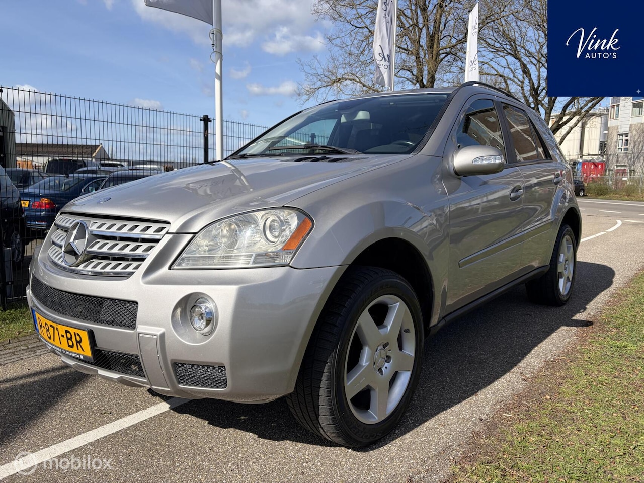 Mercedes-Benz M-klasse - 350 4Matic | AMG Pakket| LPG | Lederen bekleding | Schuifdak | Elektr.verst.stoelen - AutoWereld.nl