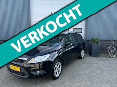 Ford Focus Wagon - 1.6-16V Futura
