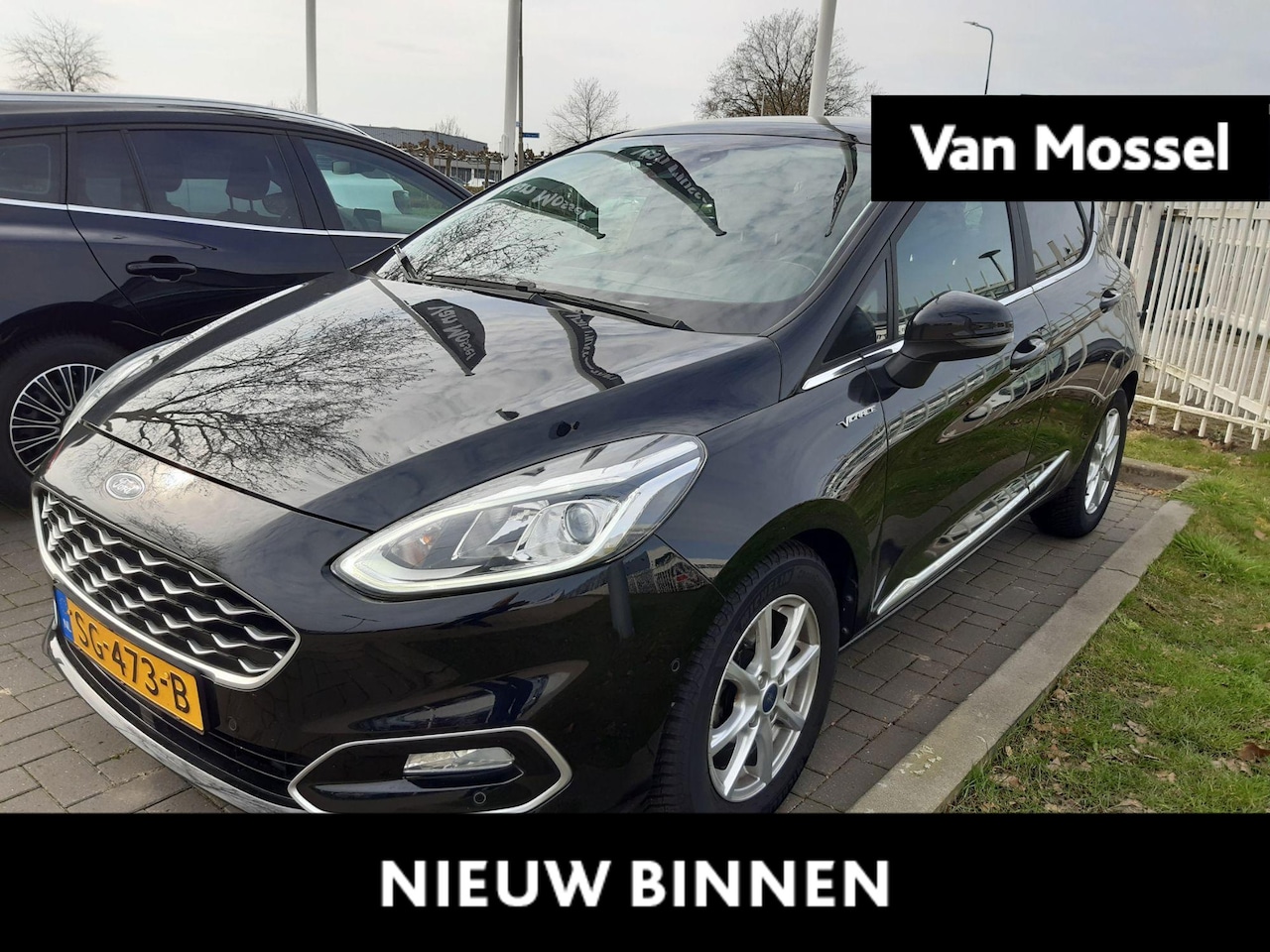 Ford Fiesta - 1.0 EcoBoost Vignale | PANORAMADAK | WINTER PACK | NAVIGATIE | AGATE BLACK | - AutoWereld.nl