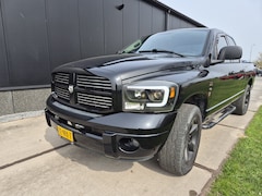 Dodge Ram 1500 - 5.7 hemi 4x4 lpg zeer mooi led 3000kg trekhaak