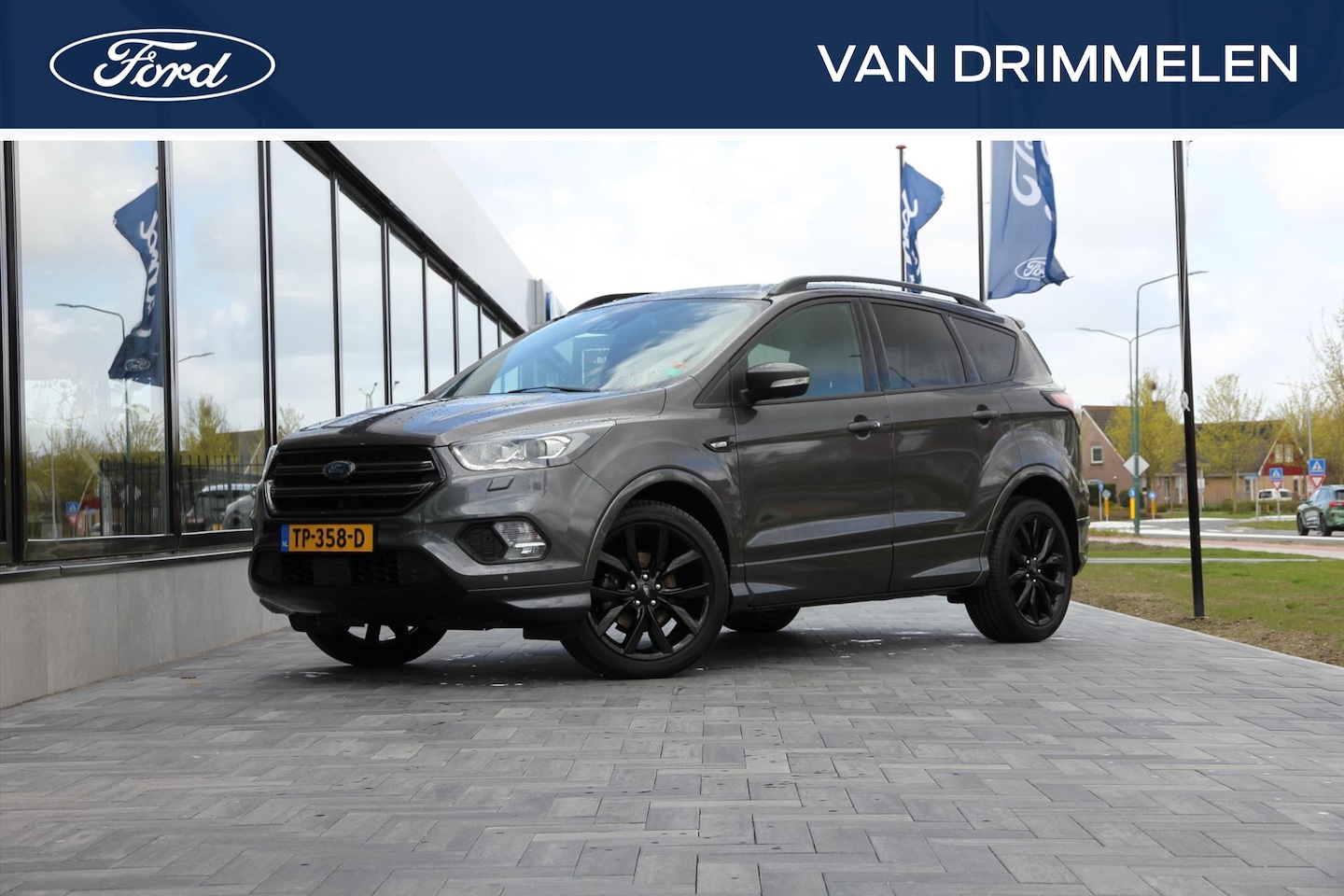 Ford Kuga - 1.5 EcoBoost 150PK 2WD ST Line - AutoWereld.nl