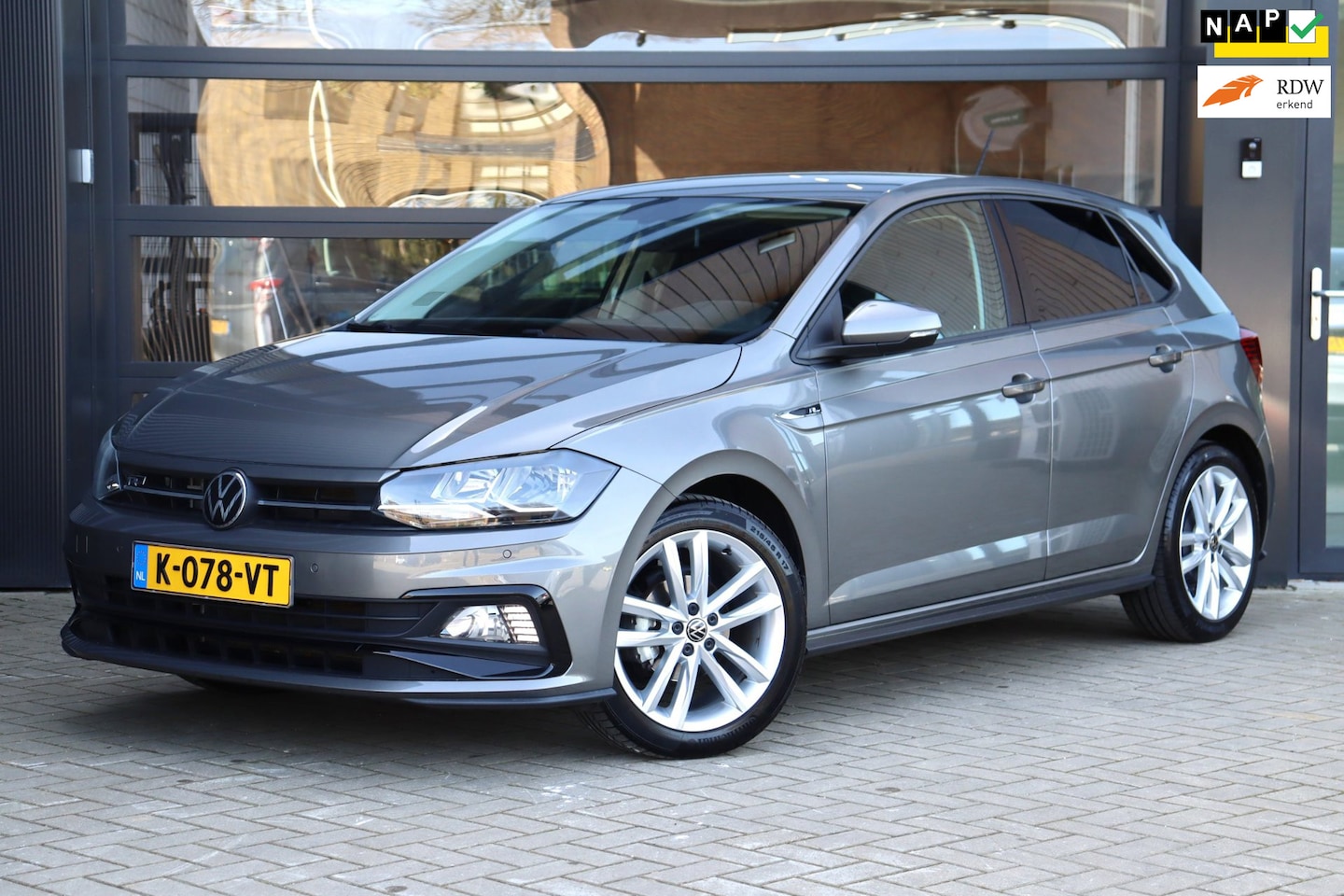 Volkswagen Polo - 1.0 TSI Highline | NAP | Eerste Eigenaar | R-Line | Dealer Onderhouden | Clima | Cruise | - AutoWereld.nl