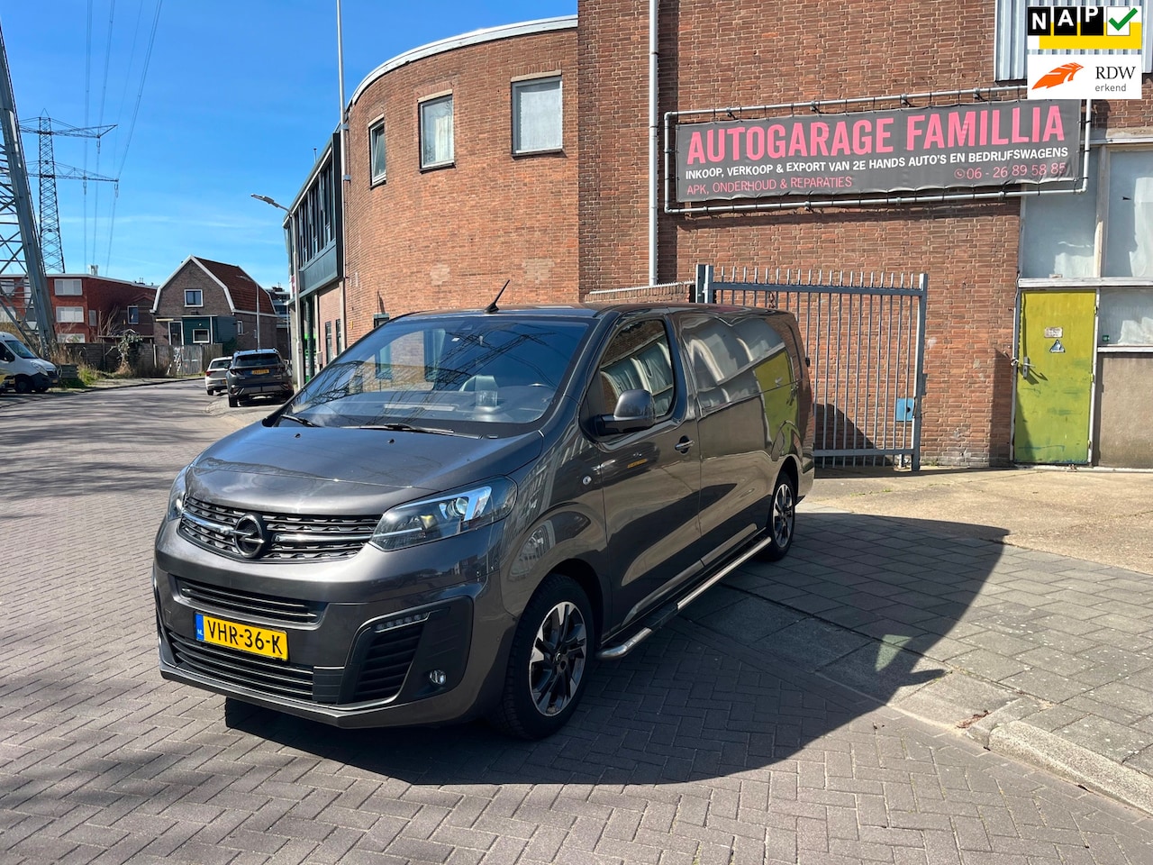 Opel Vivaro - 2.0 CDTI L2H1 Innovation 2.0 CDTI L2H1 Innovation - AutoWereld.nl