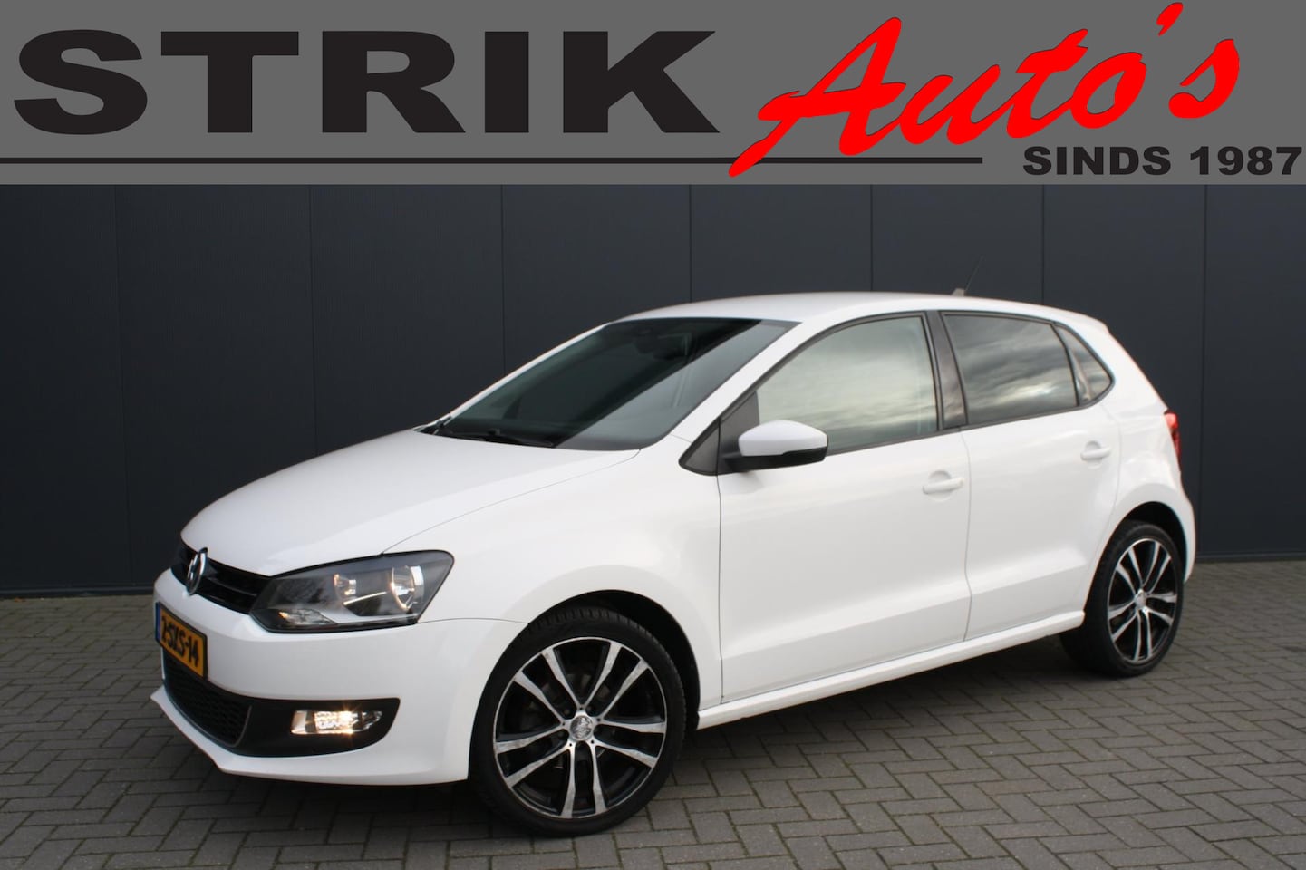 Volkswagen Polo - 1.2 TSI BlueMotion Highline - NAVIGATIE - CLIMATE CONTROL - PDC - 5-DEURS - AutoWereld.nl