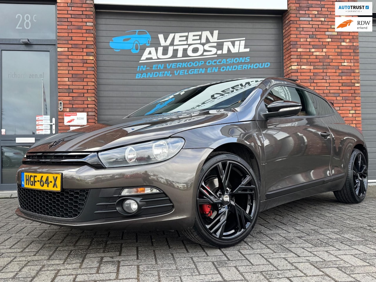 Volkswagen Scirocco - 1.4 TSI Highline 19 Inch Panorama Dak Navi Clima - AutoWereld.nl