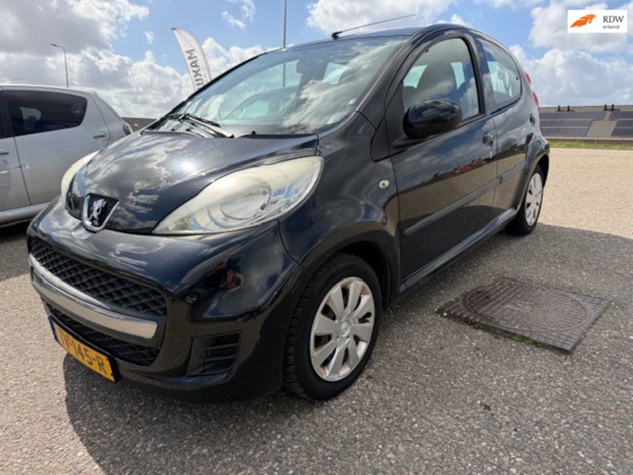 Peugeot 107 - 1.0-12V Accent Airco Elektrische ramen 5deurs APK - AutoWereld.nl