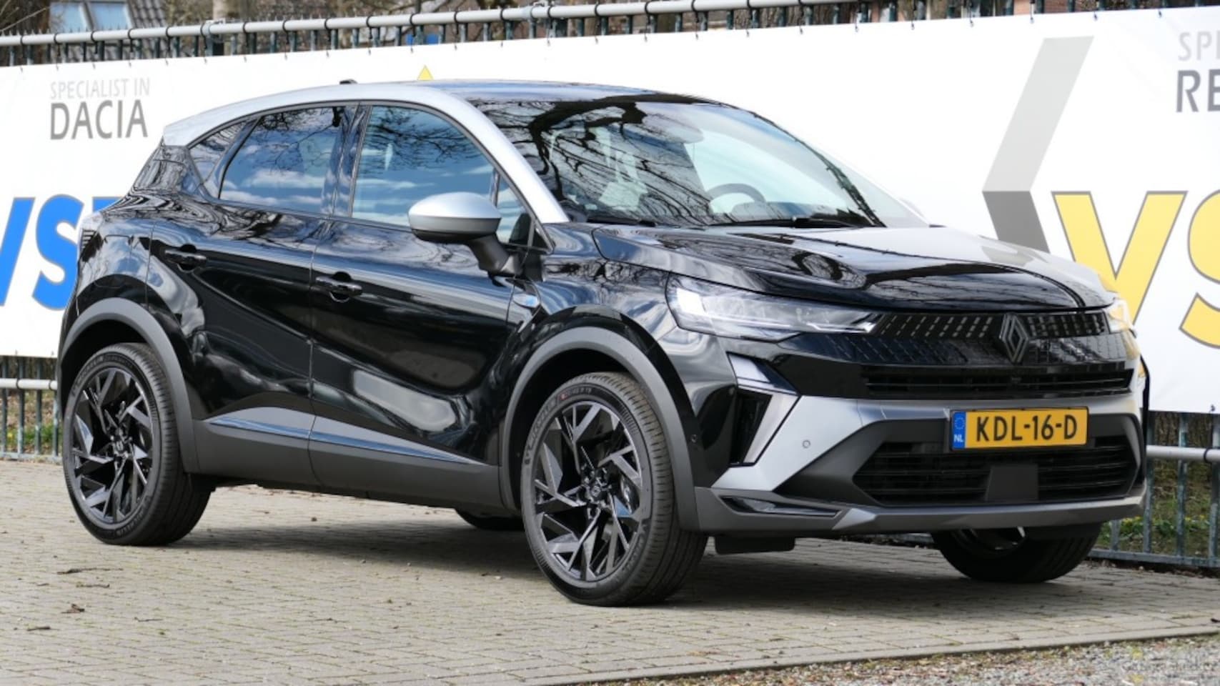 Renault Captur - 1.8 160 HEV Full Hybrid esprit Alpine - AutoWereld.nl