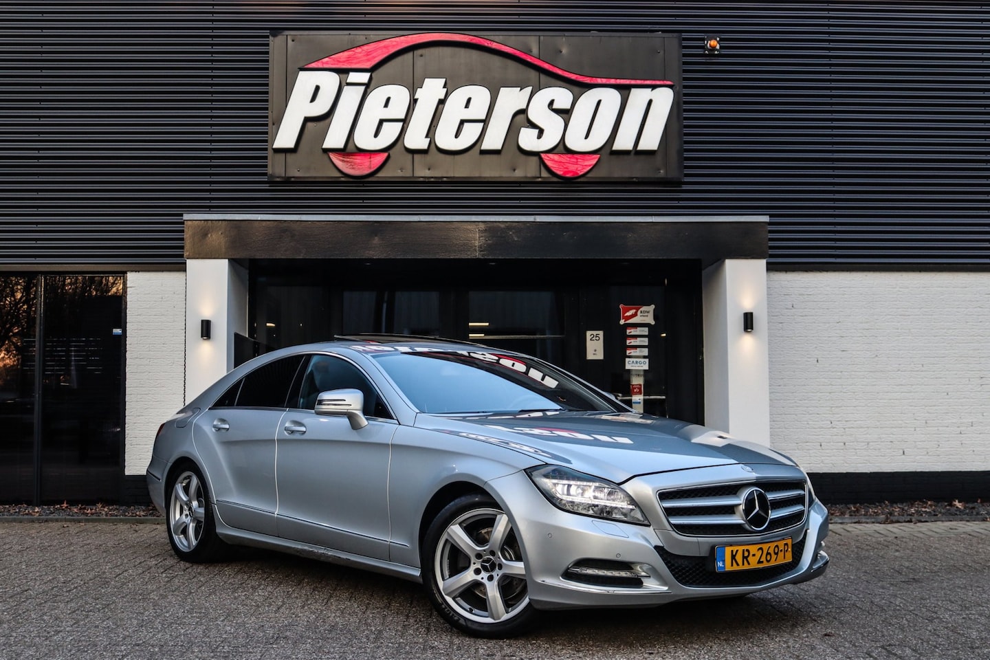 Mercedes-Benz CLS-klasse - 350 PANO ACC H&K LUCHTVERING MEMORY - AutoWereld.nl