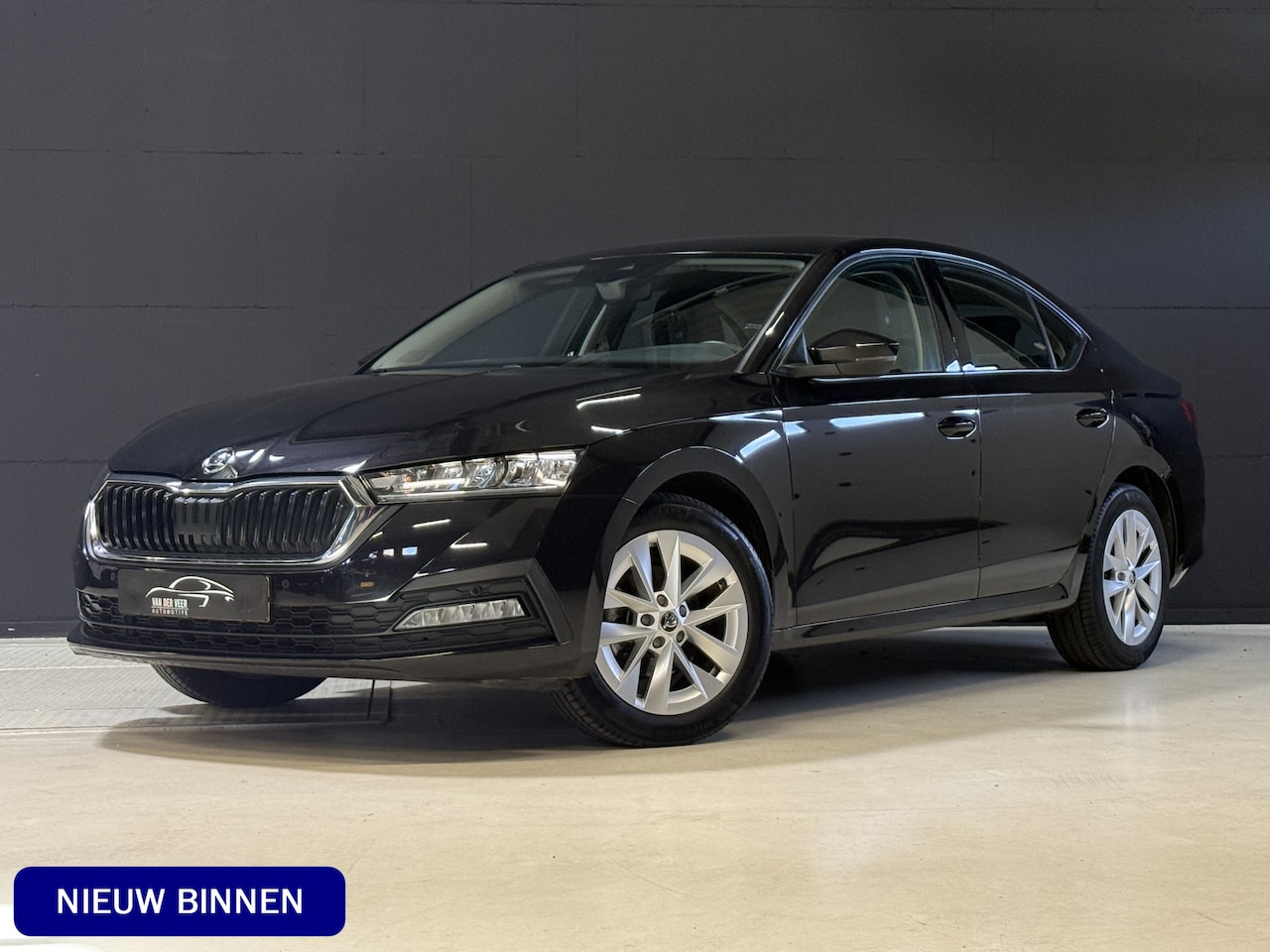 Skoda Octavia - 1.0 e-TSI Business Edition | Draadloze lader | Carplay - AutoWereld.nl