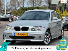 BMW 1-serie - 118i | NW Distributtieketting | Stoelverwarming | Climate control | Parkeersensoren | Xeno