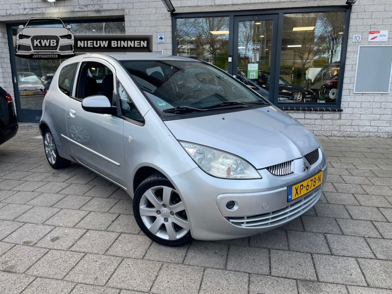 Mitsubishi Colt - 1.3 CZ3 Airco Nieuwe apk Weinig KM - AutoWereld.nl