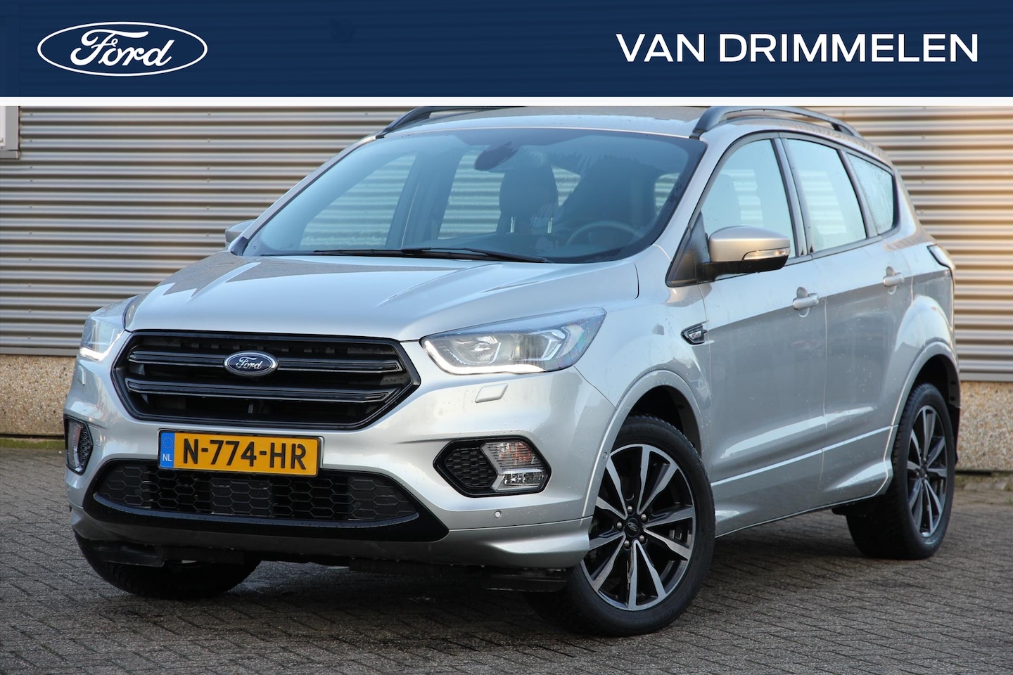 Ford Kuga - 1.5 EcoBoost ST-Line 'Moondust Silver Metallic' | Winterpack | Rijklaar! - AutoWereld.nl