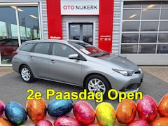 Toyota Auris Touring Sports - 1.8 Hybrid Aspiration Limited