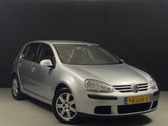 Volkswagen Golf - 1.6 Comfortline *AC