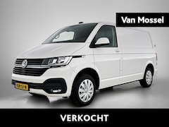 Volkswagen Transporter - 2.0 TDI L1H1 150PK | Airco | Automaat | Trekhaak | Parkeersensoren Achter | Multifuntionee