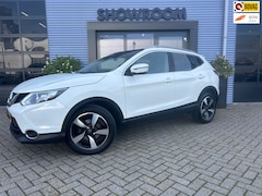 Nissan Qashqai - 1.2 Connect Edition|Cruise|Pano|Camera360|Navi